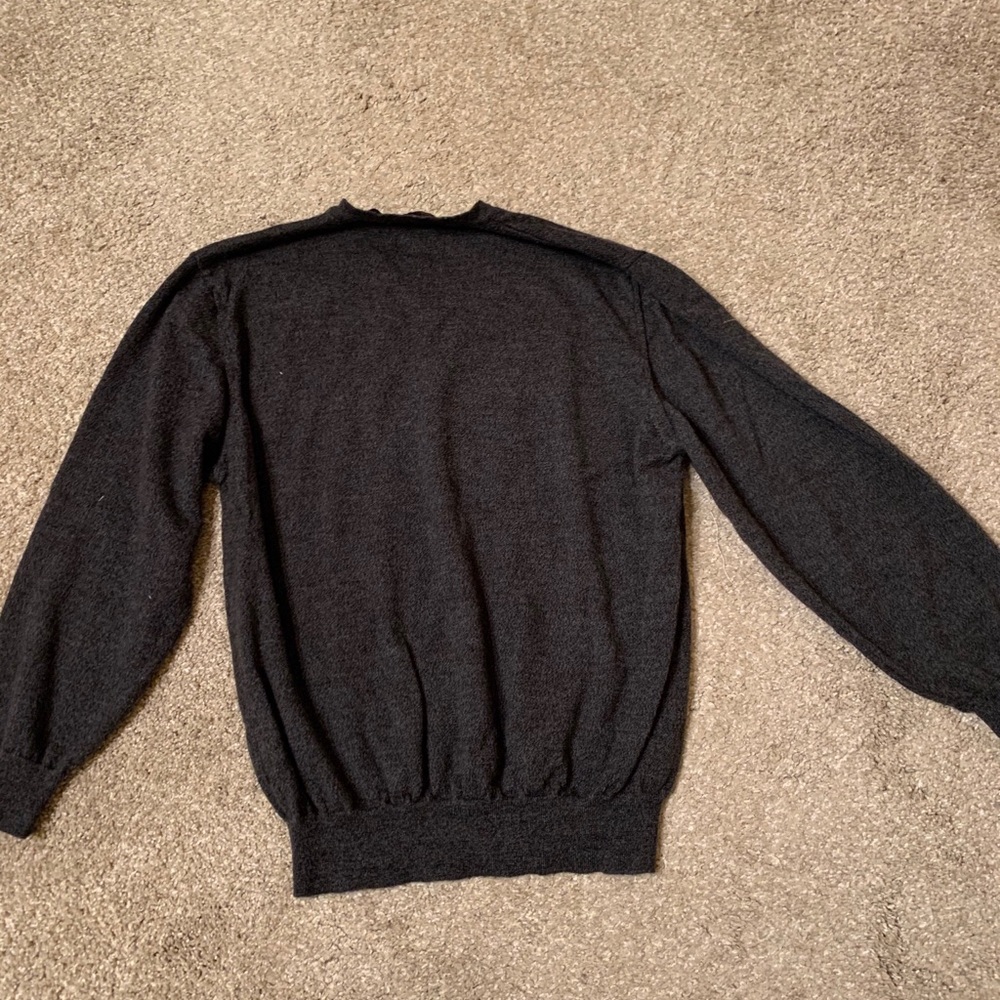 Sweater - Picture 2 of 4